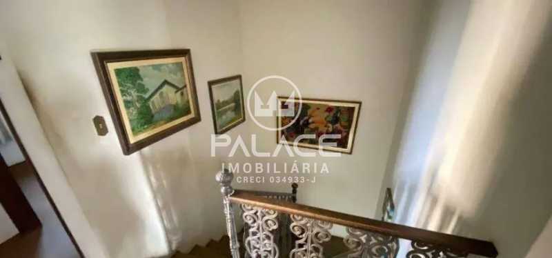 Casa à venda com 5 quartos, 233m² - Foto 12
