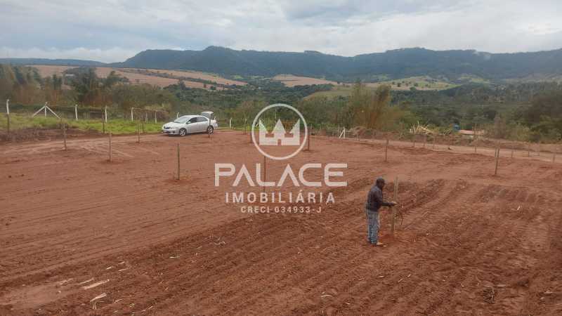 Terreno, 300 m² - Foto 1