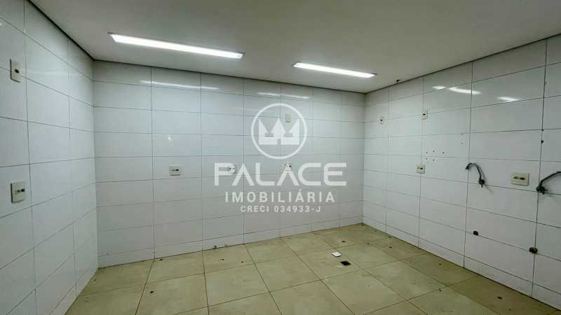 Prédio Inteiro para alugar, 113m² - Foto 7