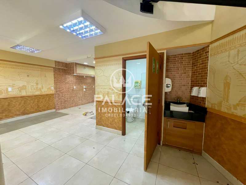 Prédio Inteiro para alugar, 113m² - Foto 4