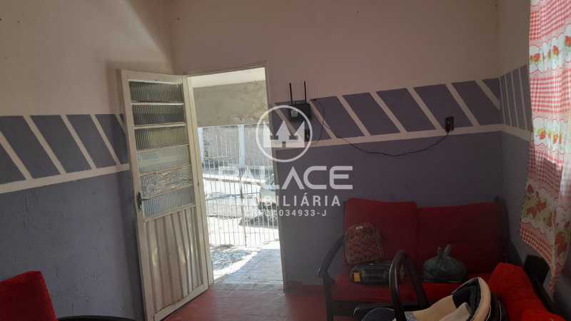 Casa à venda com 3 quartos, 190m² - Foto 7
