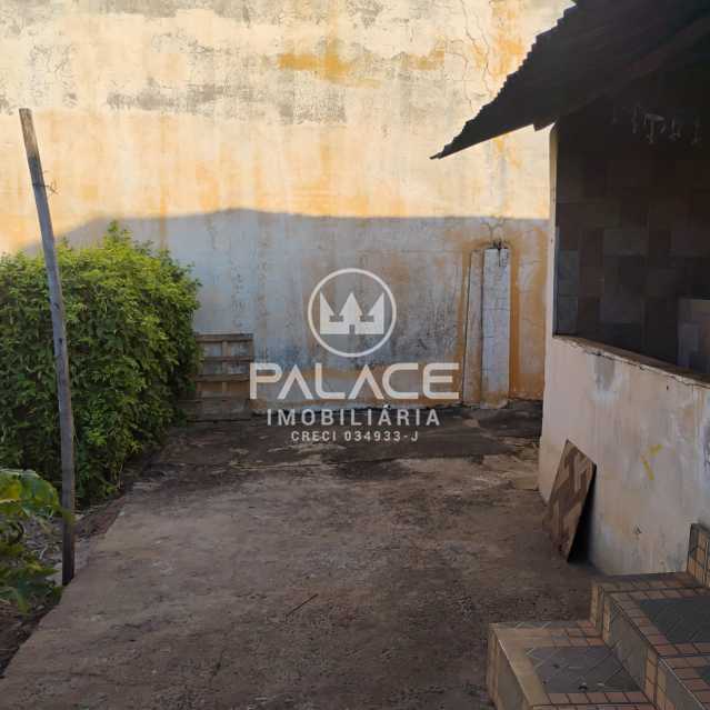Casa à venda com 2 quartos, 71m² - Foto 10