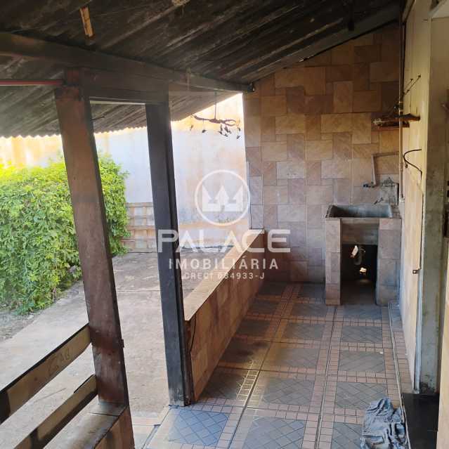 Casa à venda com 2 quartos, 71m² - Foto 9