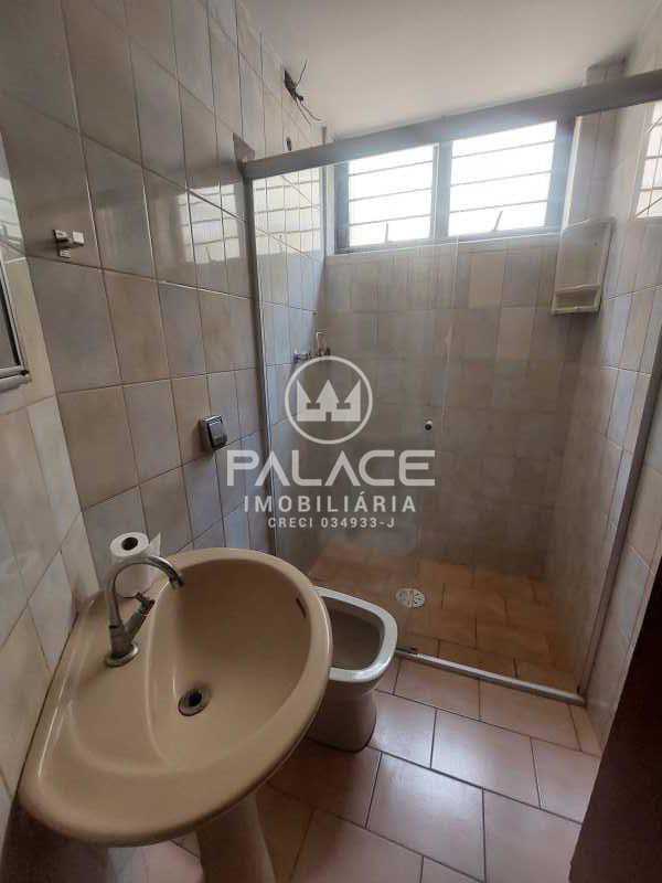 Casa para alugar com 2 quartos, 135m² - Foto 7