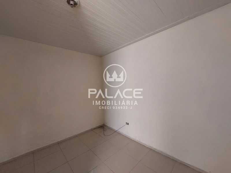 Casa para alugar com 2 quartos, 135m² - Foto 9