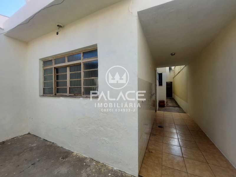 Casa para alugar com 2 quartos, 135m² - Foto 15