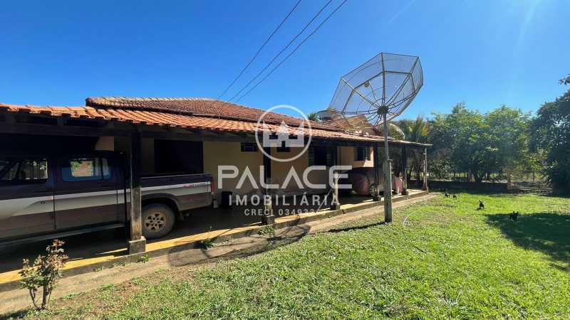 Sítio para alugar com 3 quartos, 12400m² - Foto 7