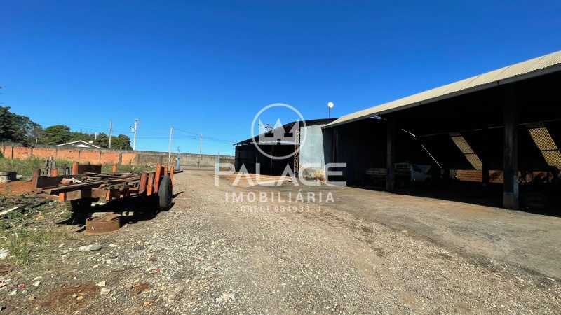 Sítio para alugar com 3 quartos, 12400m² - Foto 3
