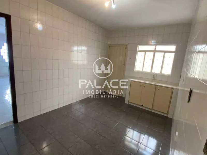 Casa à venda com 3 quartos, 150m² - Foto 5
