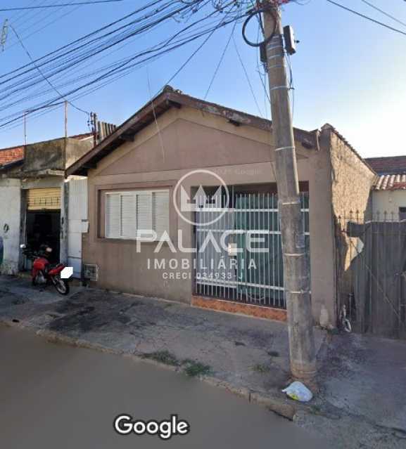 Casa à venda com 2 quartos, 70m² - Foto 2