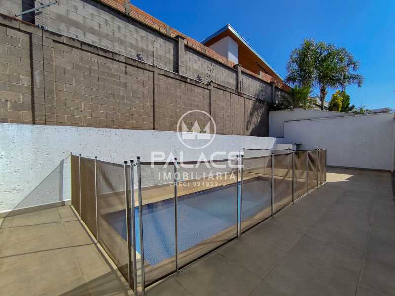 Casa de Condomínio para alugar com 3 quartos, 209m² - Foto 25
