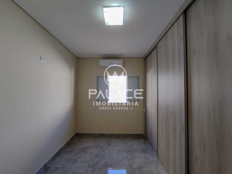 Casa de Condomínio para alugar com 3 quartos, 209m² - Foto 18