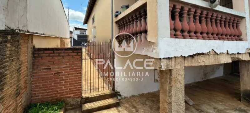 Casa à venda com 2 quartos, 114m² - Foto 11