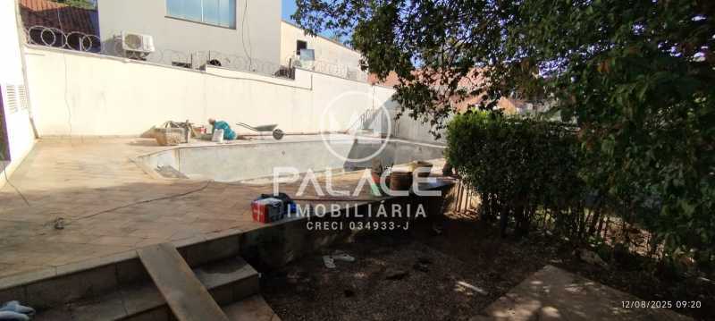 Casa para alugar com 4 quartos, 383m² - Foto 10