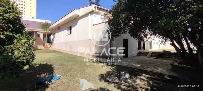 Casa para alugar com 4 quartos, 383m² - Foto 15