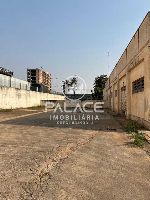Loja-Salão para alugar, 1127m² - Foto 12