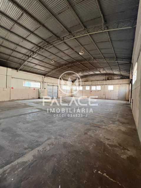 Loja-Salão para alugar, 1127m² - Foto 26