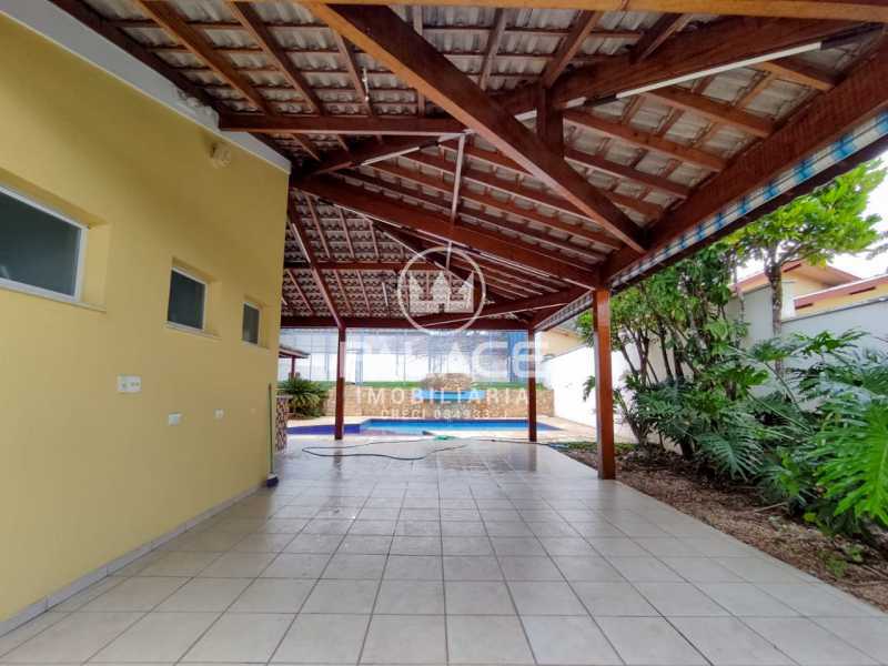 Casa de Condomínio à venda e aluguel com 4 quartos, 324m² - Foto 2