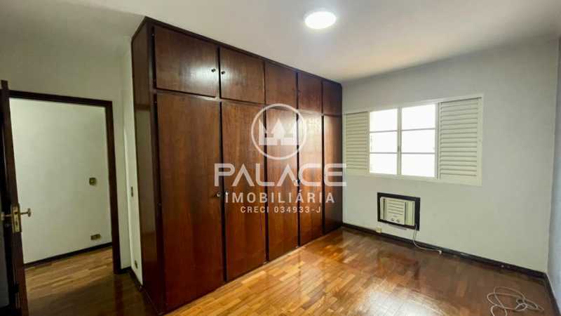 Casa para alugar com 3 quartos, 180m² - Foto 11