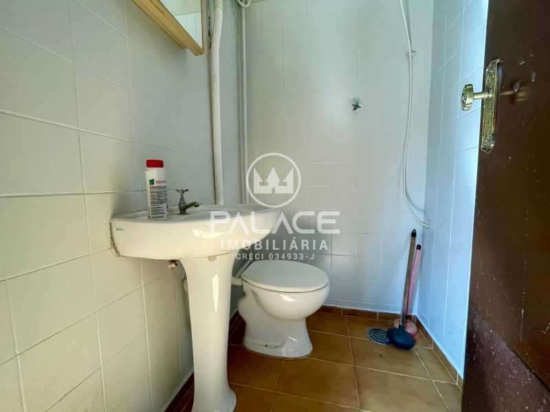 Casa para alugar com 3 quartos, 180m² - Foto 24