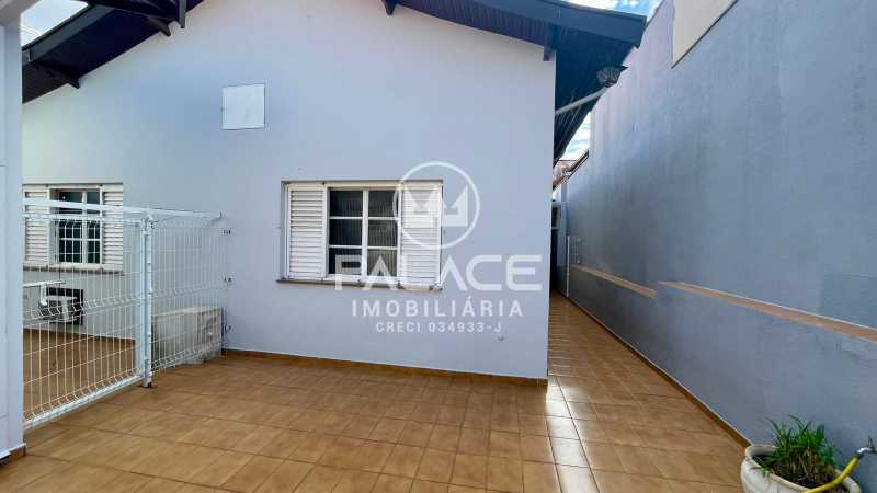 Casa para alugar com 3 quartos, 180m² - Foto 23