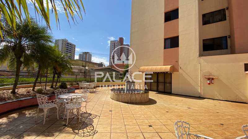 Apartamento à venda com 3 quartos, 77m² - Foto 2