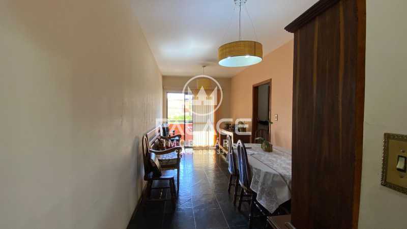 Apartamento à venda com 3 quartos, 77m² - Foto 7