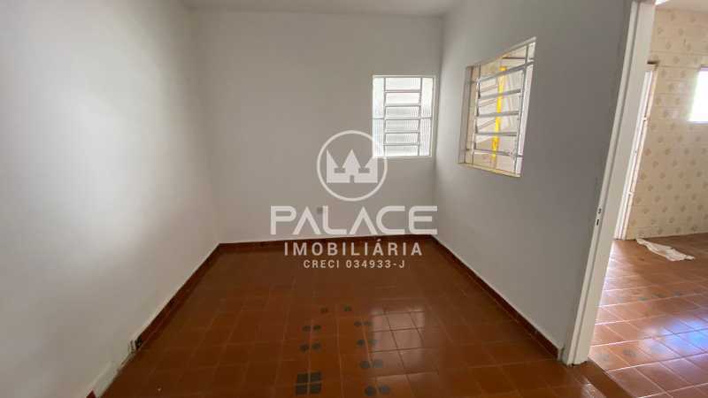 Casa à venda e aluguel com 3 quartos, 185m² - Foto 2