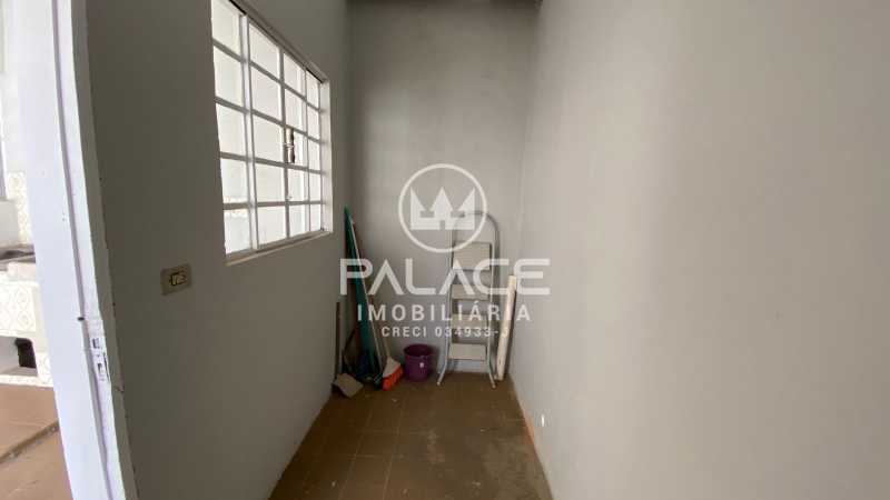 Casa à venda e aluguel com 3 quartos, 185m² - Foto 4