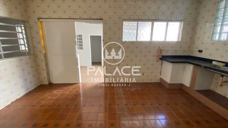 Casa à venda e aluguel com 3 quartos, 185m² - Foto 6