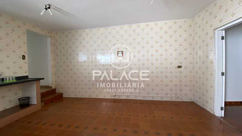 Casa à venda e aluguel com 3 quartos, 185m² - Foto 8