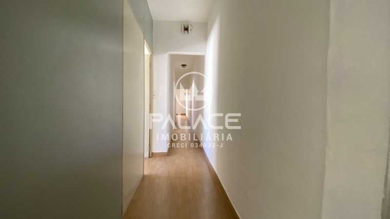 Casa à venda e aluguel com 3 quartos, 185m² - Foto 11
