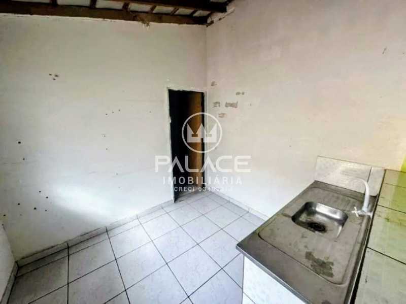 Casa para alugar com 4 quartos, 180m² - Foto 12