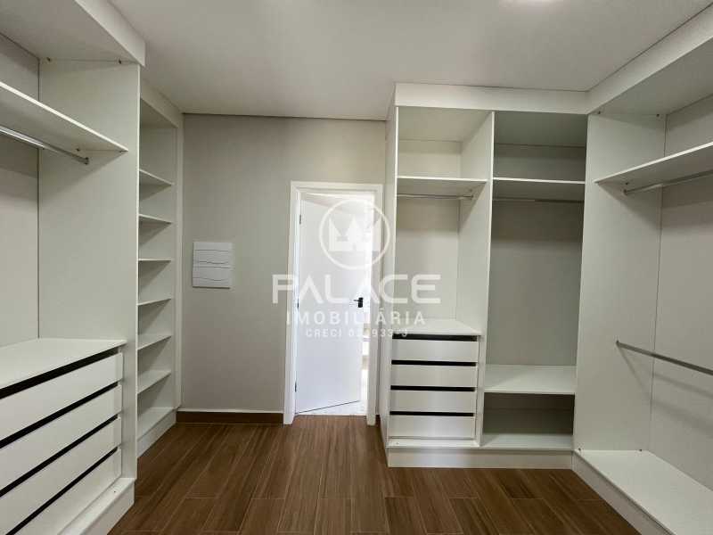 Casa de Condomínio para alugar com 3 quartos, 240m² - Foto 15