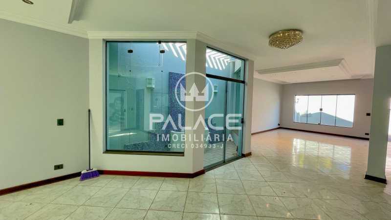 Casa para alugar com 4 quartos, 297m² - Foto 4