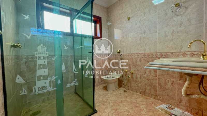 Casa para alugar com 4 quartos, 297m² - Foto 14