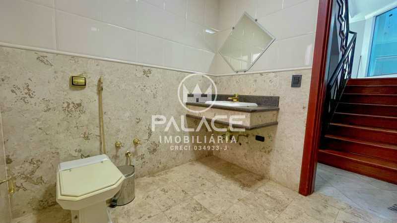 Casa para alugar com 4 quartos, 297m² - Foto 29