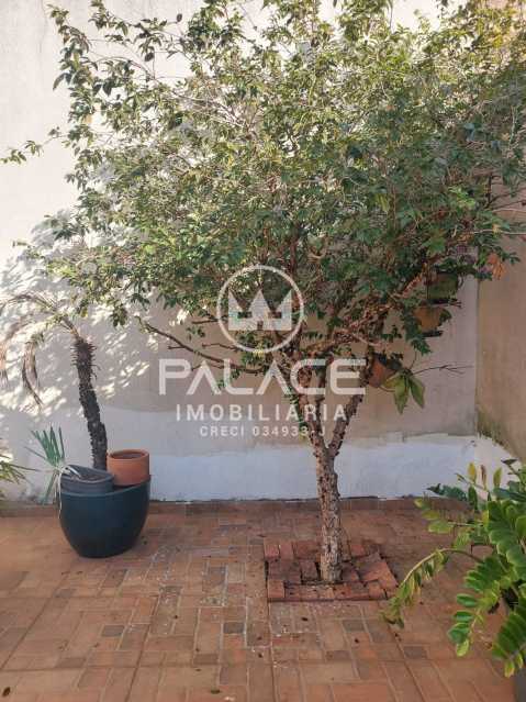 Casa à venda com 3 quartos, 142m² - Foto 17