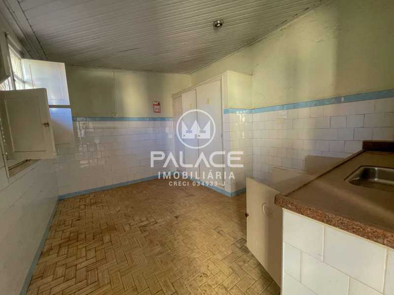 Casa para alugar com 3 quartos, 130m² - Foto 20