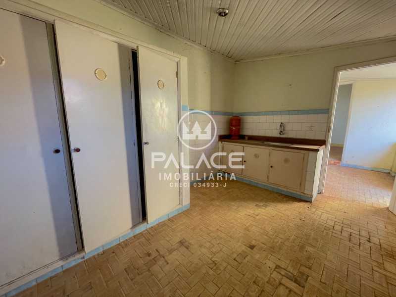 Casa para alugar com 3 quartos, 130m² - Foto 21