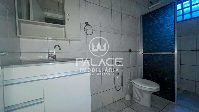 Casa para alugar com 2 quartos, 59m² - Foto 13