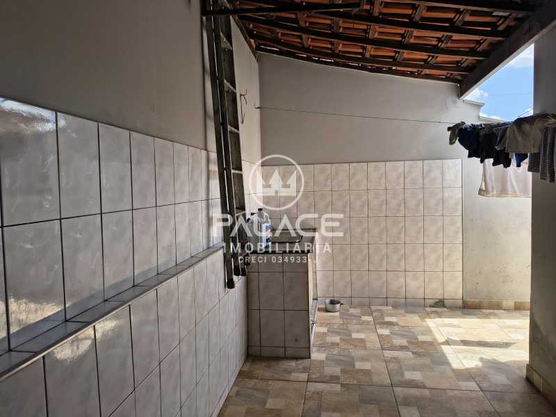 Casa à venda com 3 quartos, 146m² - Foto 9