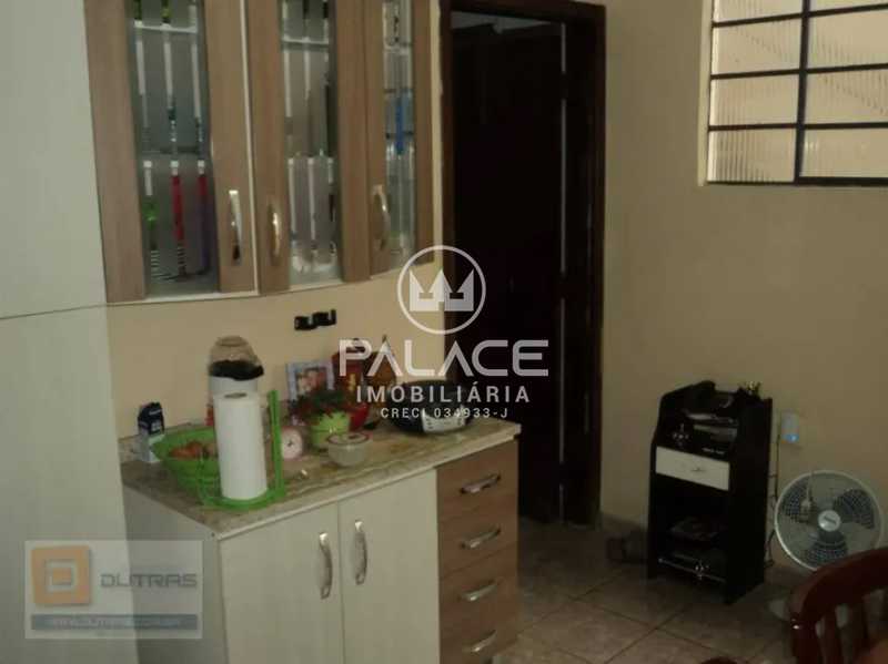 Casa à venda com 3 quartos, 140m² - Foto 8