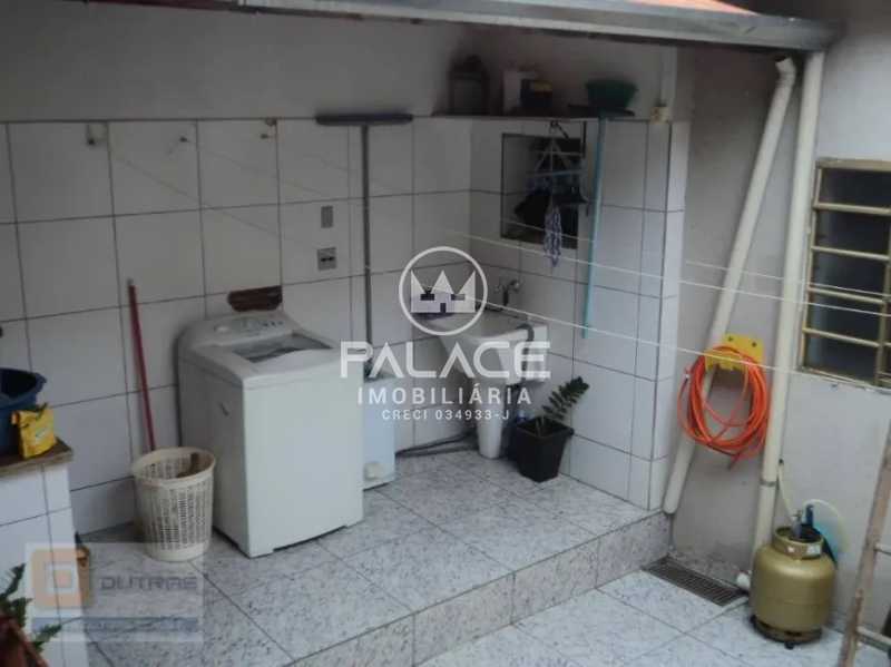 Casa à venda com 3 quartos, 140m² - Foto 9