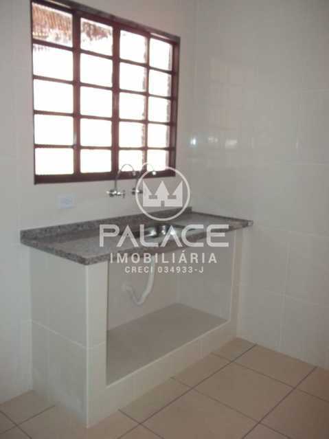 Casa à venda com 2 quartos, 280m² - Foto 11