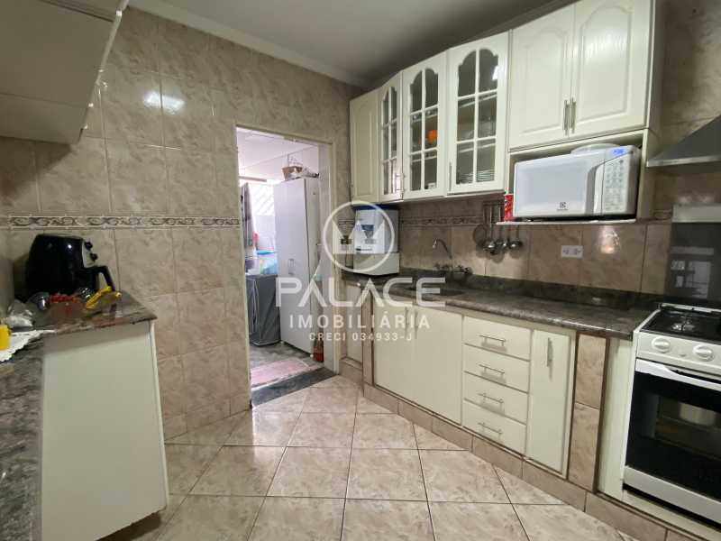 Casa à venda com 4 quartos, 166m² - Foto 5