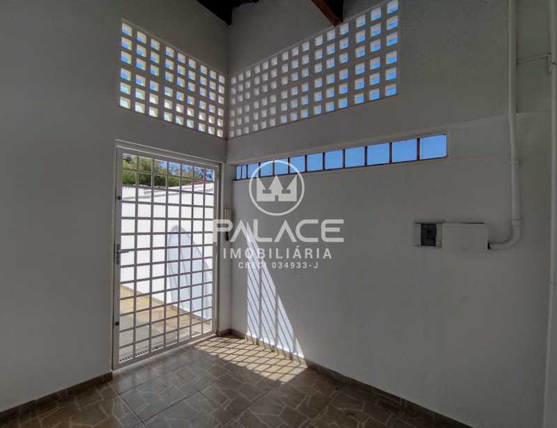 Casa para alugar com 3 quartos, 60m² - Foto 8