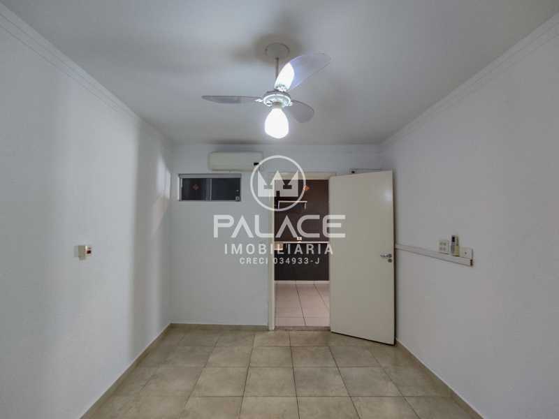 Casa para alugar com 3 quartos, 60m² - Foto 17