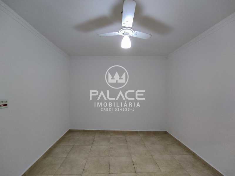 Casa para alugar com 3 quartos, 60m² - Foto 23
