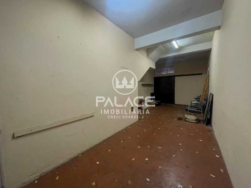 Casa para alugar com 4 quartos, 253m² - Foto 22